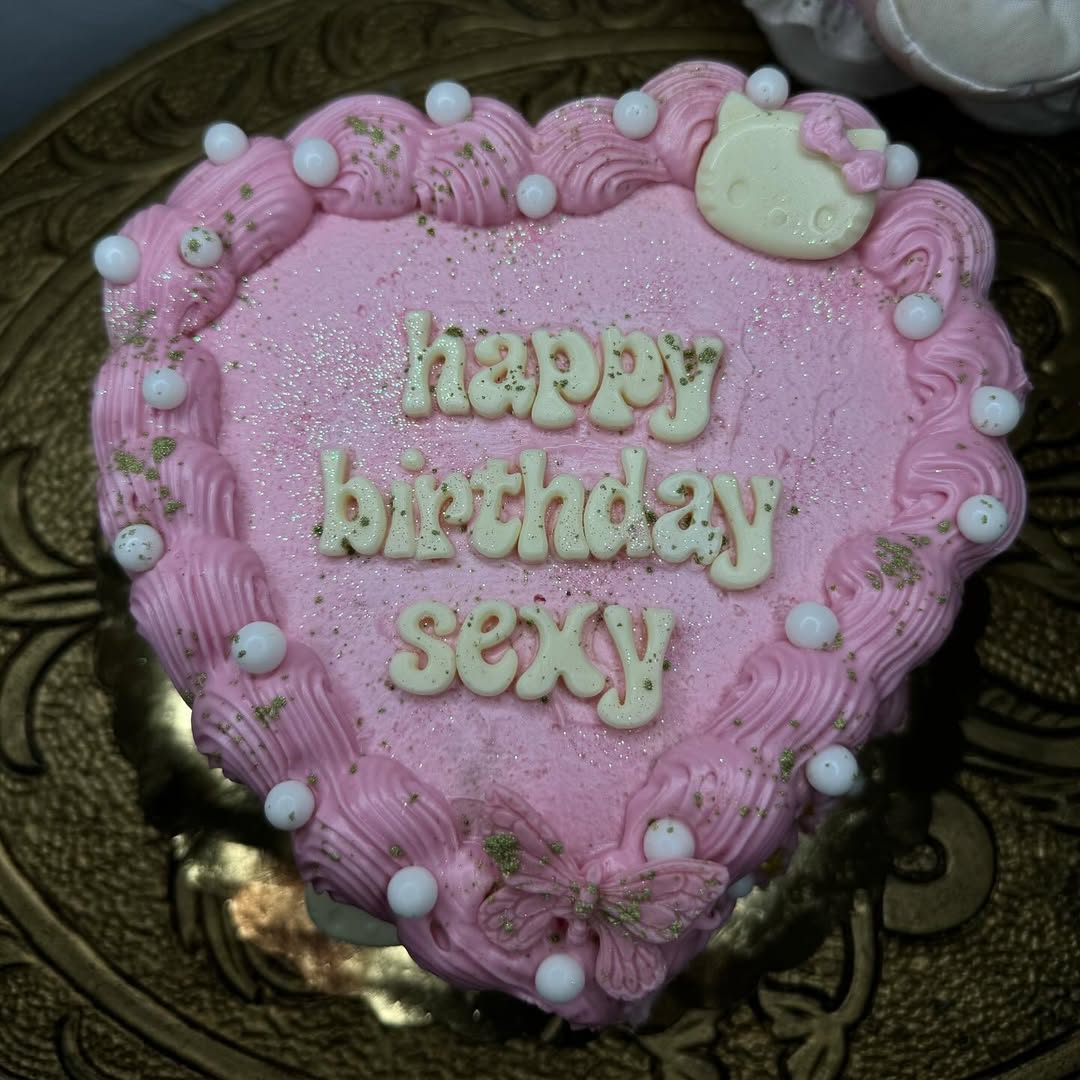 Vanilla heart birthday cake